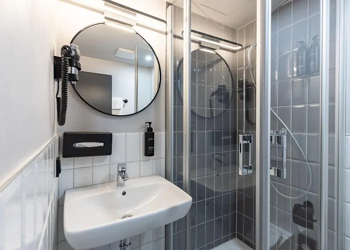 Continental Frankfurt Hotel 3*